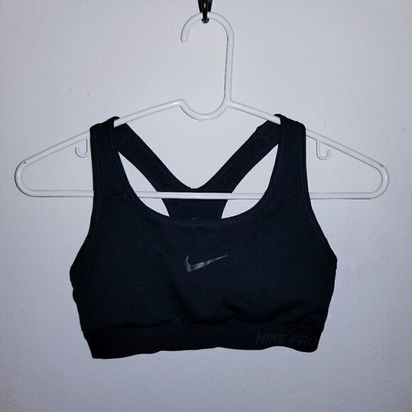Dri Fit Nike Sports Bra size PS black. - Picture 1 of 2